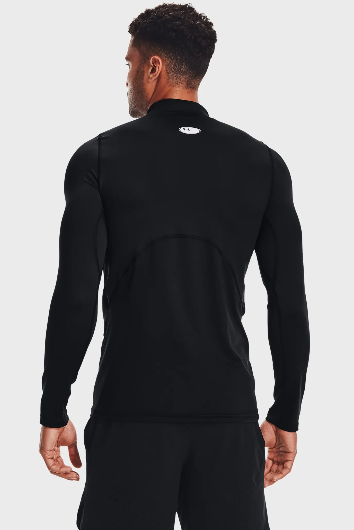 Uzun yengli futbolka UA CG Armour Fitted Mock 3