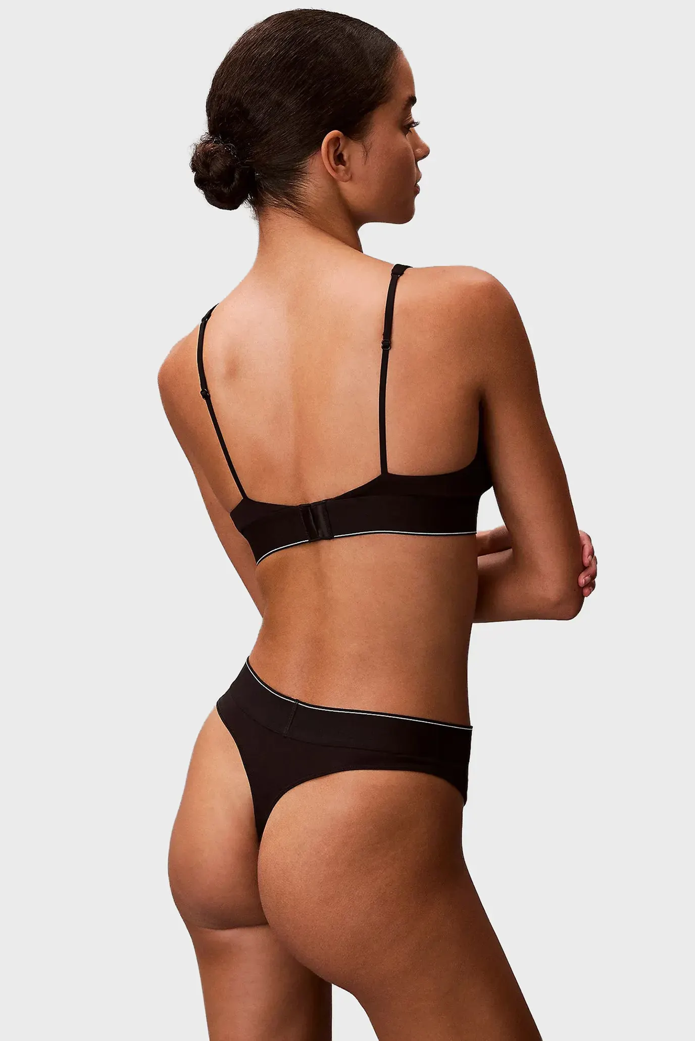 Бюстгальтер LIGHTLY LINED TRIANGLE 4