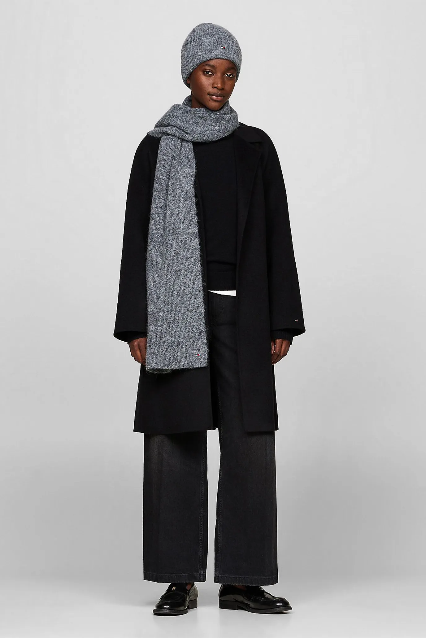 Подарочный набор ESSENTIAL FLAG FUZ BEAN SCARF GP 2