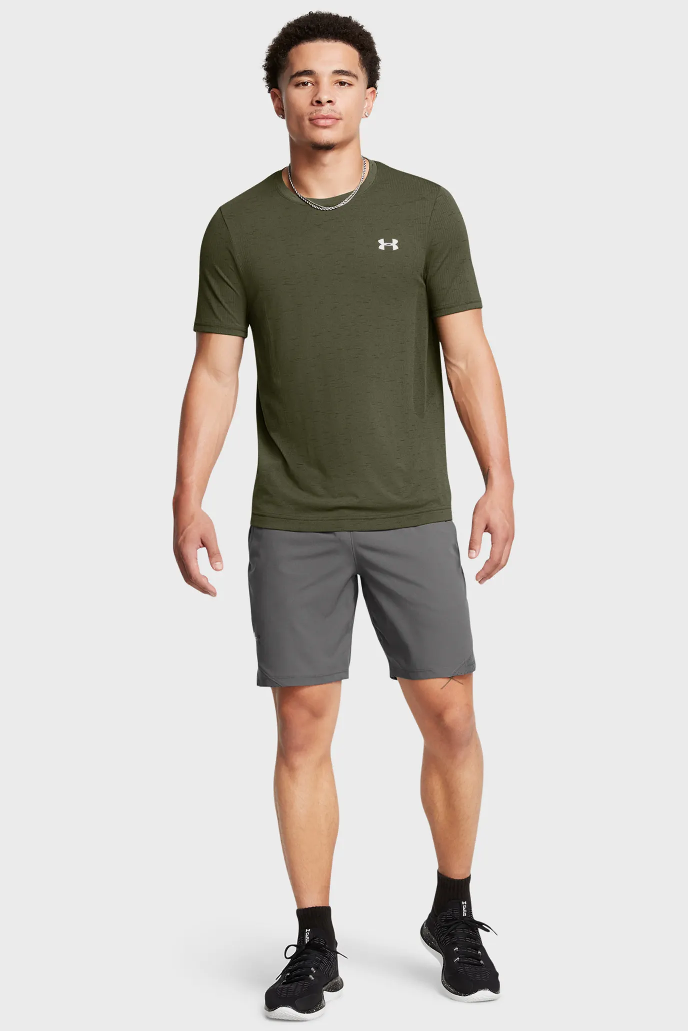 Шорты UA Vanish Woven 8in Shorts 2