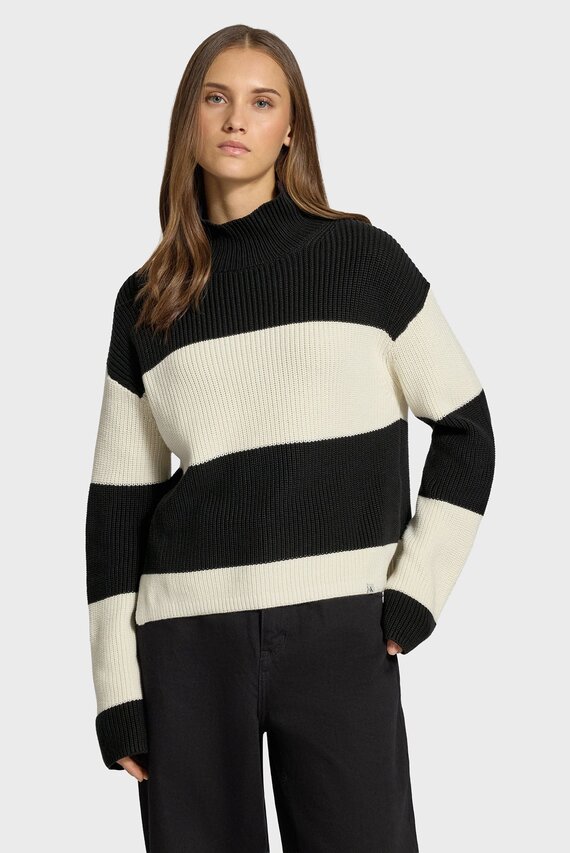 Sviter CHUNKY LOOSE HIGH NECK SWEATER Calvin Klein Jeans Sviter CHUNKY LOOSE HIGH NECK SWEATER Calvin Klein Jeans