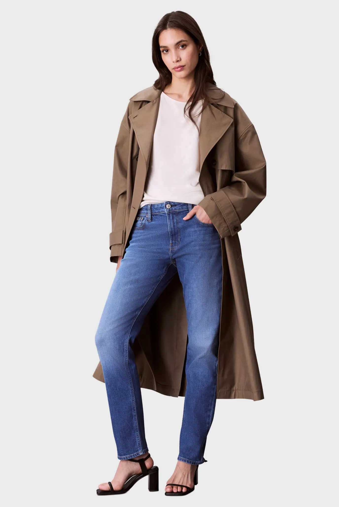 Джинсы MID RISE SLIM INDIGO CHANNEL 2