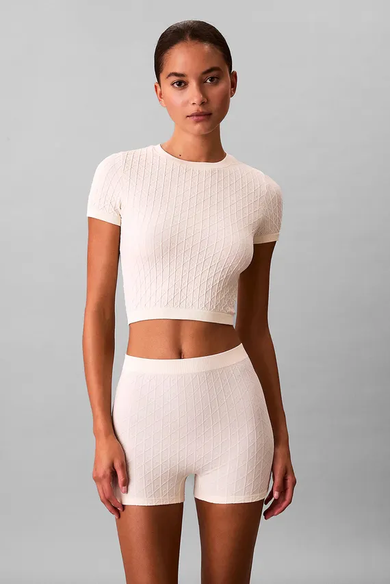 Futbolka SEAMLESS TEE Calvin Klein