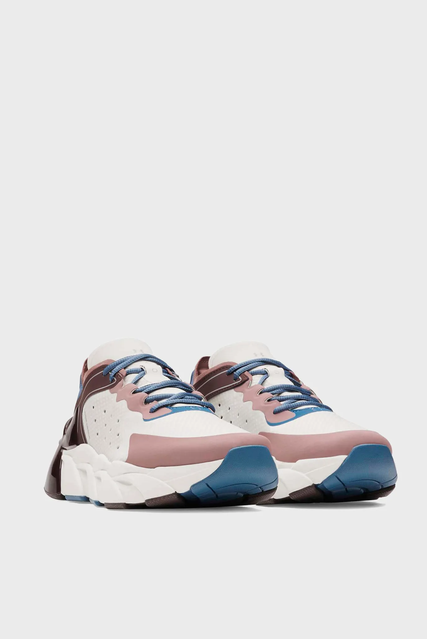 Krossovka UA Halo Trainer 2