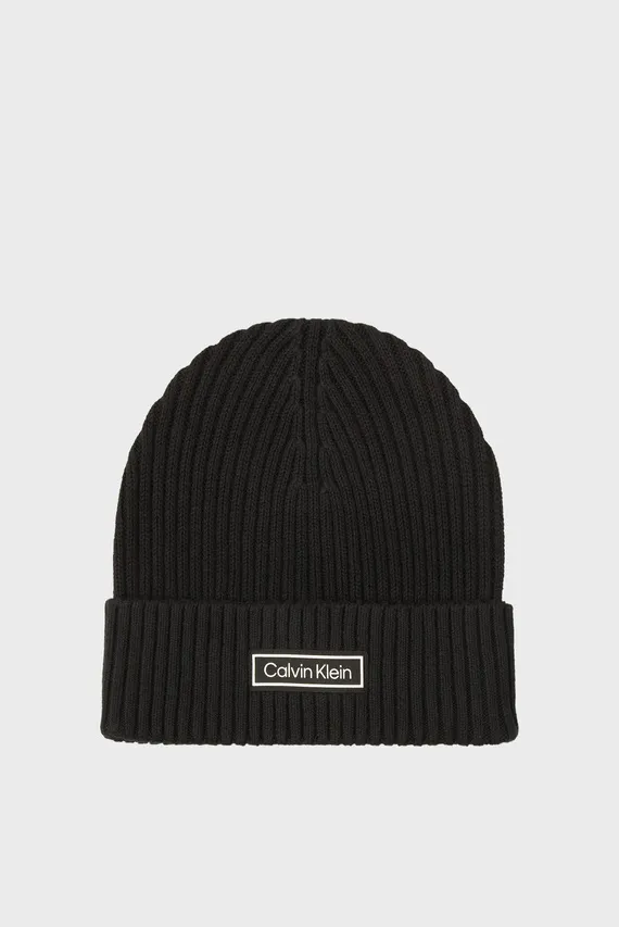 Shapka PATCH CHUNKY RIB COTTON BEANIE Calvin Klein