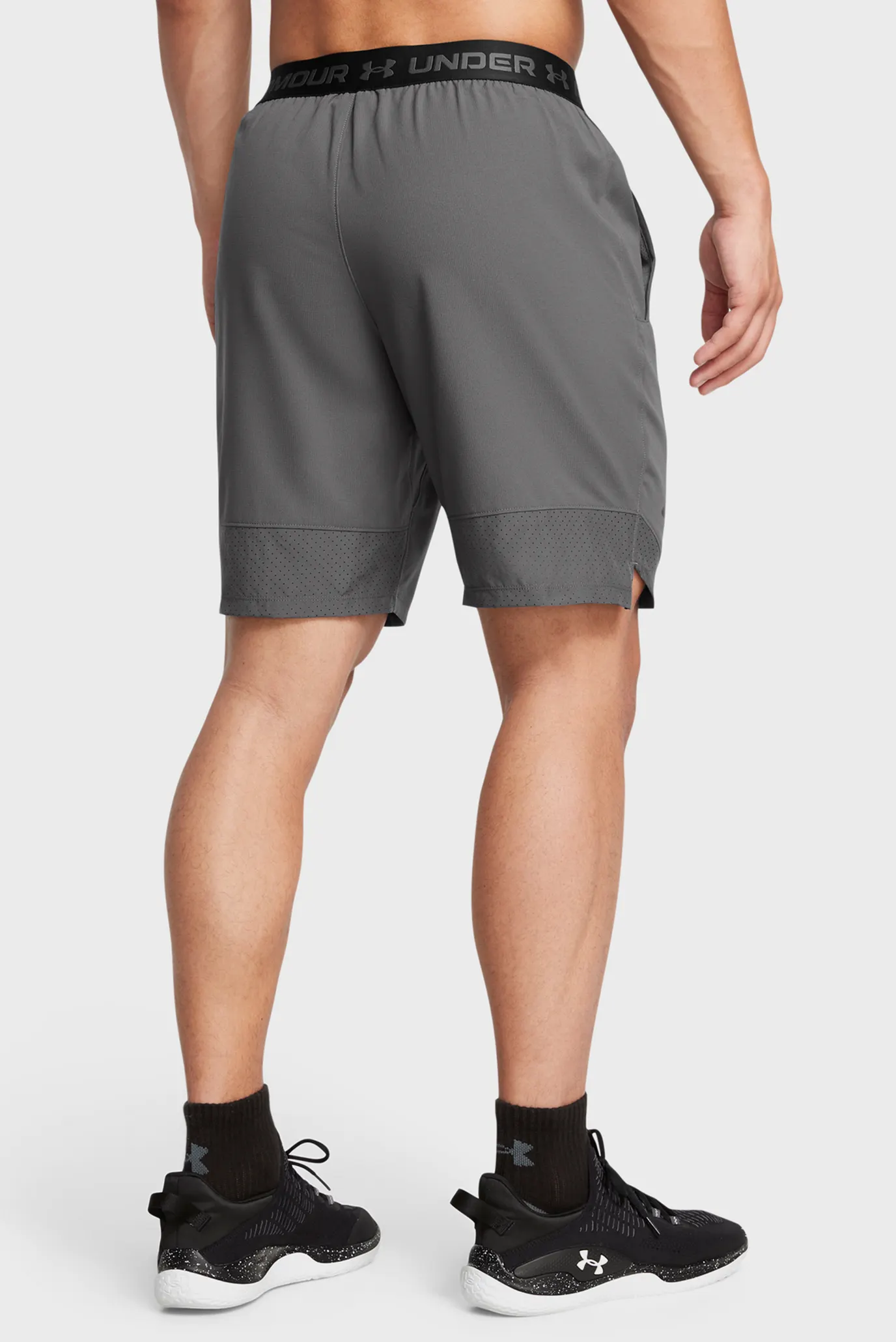 Шорты UA Vanish Woven 8in Shorts 3