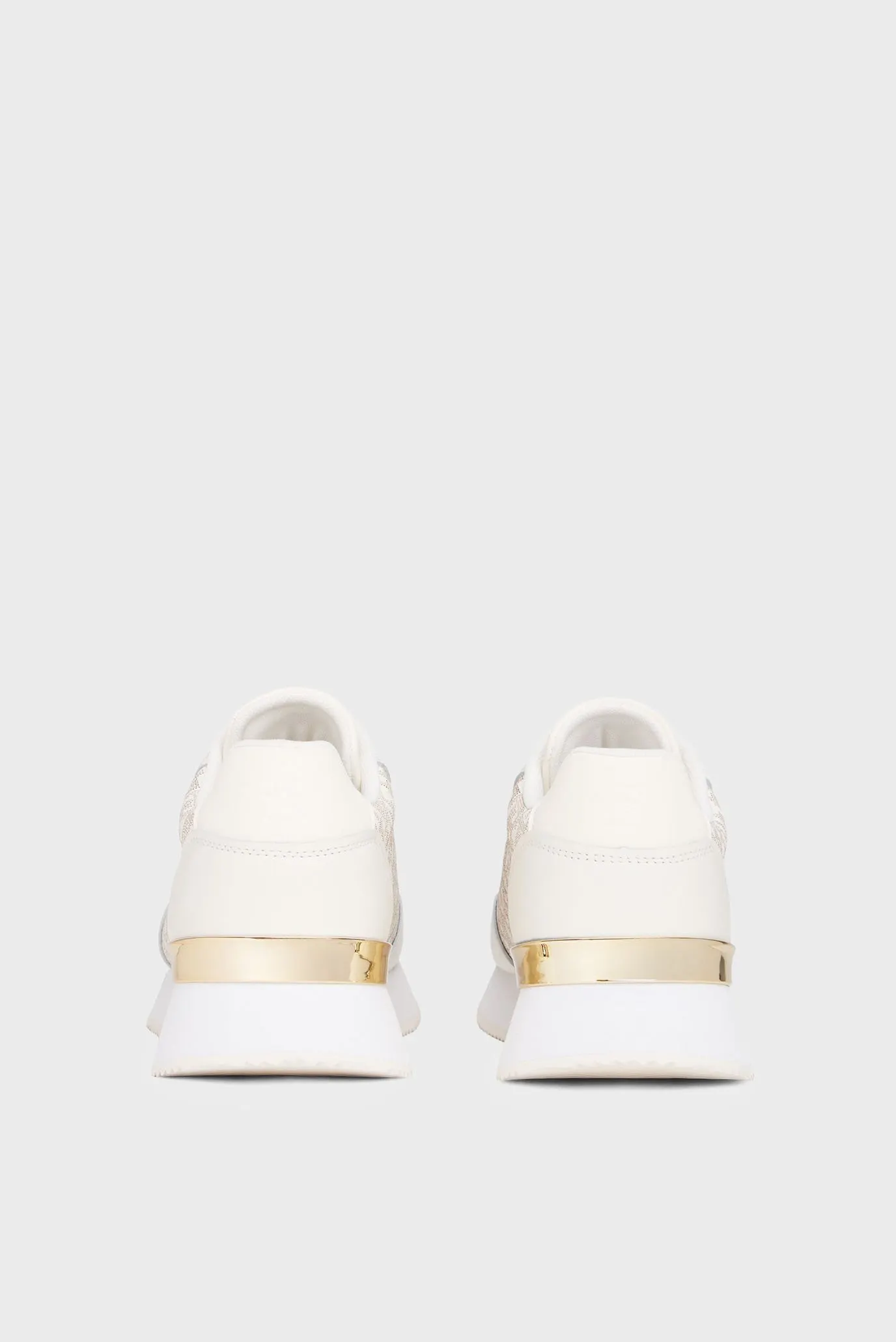 Krossovka CHIC MONOGRAM RUNNER 5