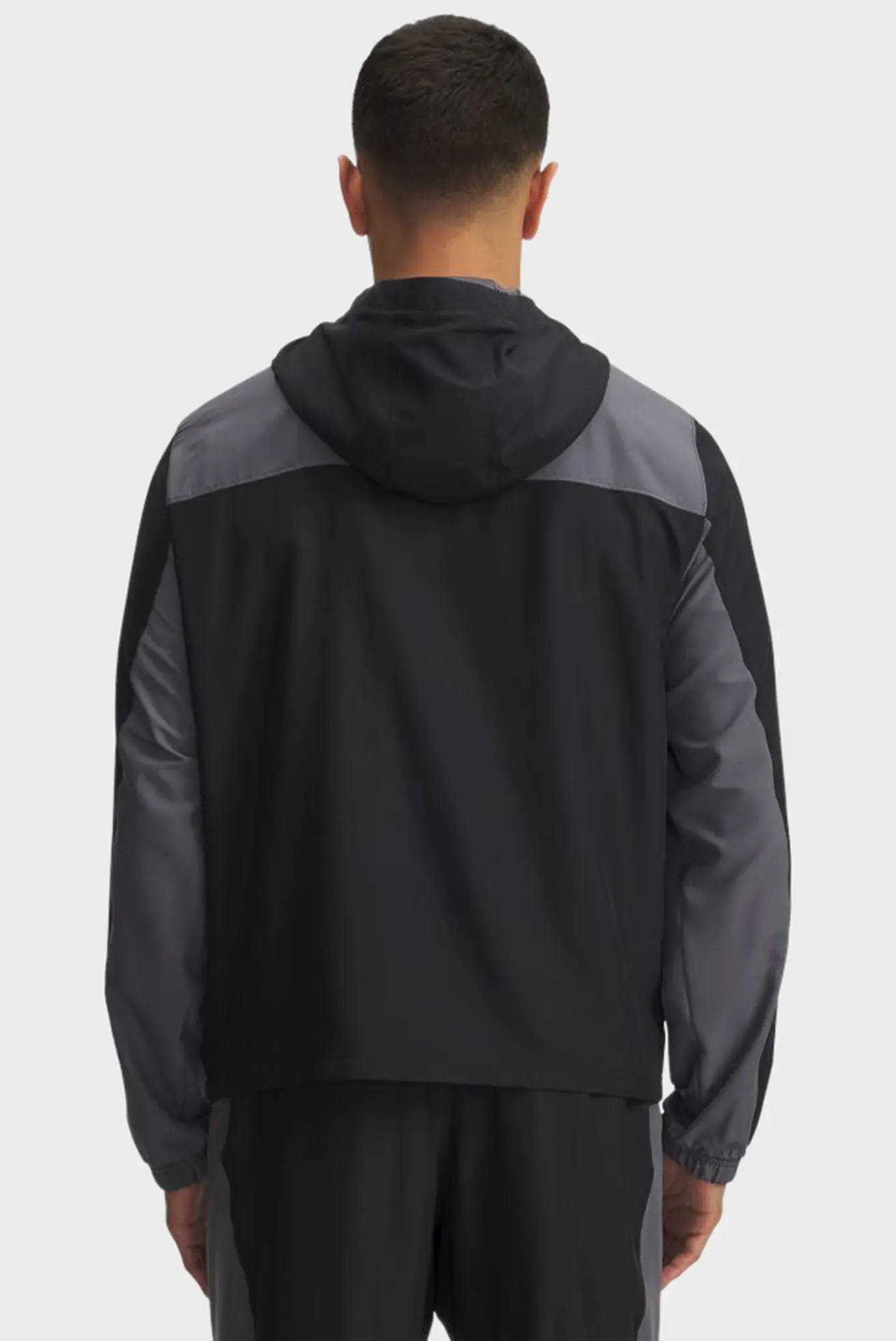 Hudi/UA Tech Sport Woven Jkt-BLK 3