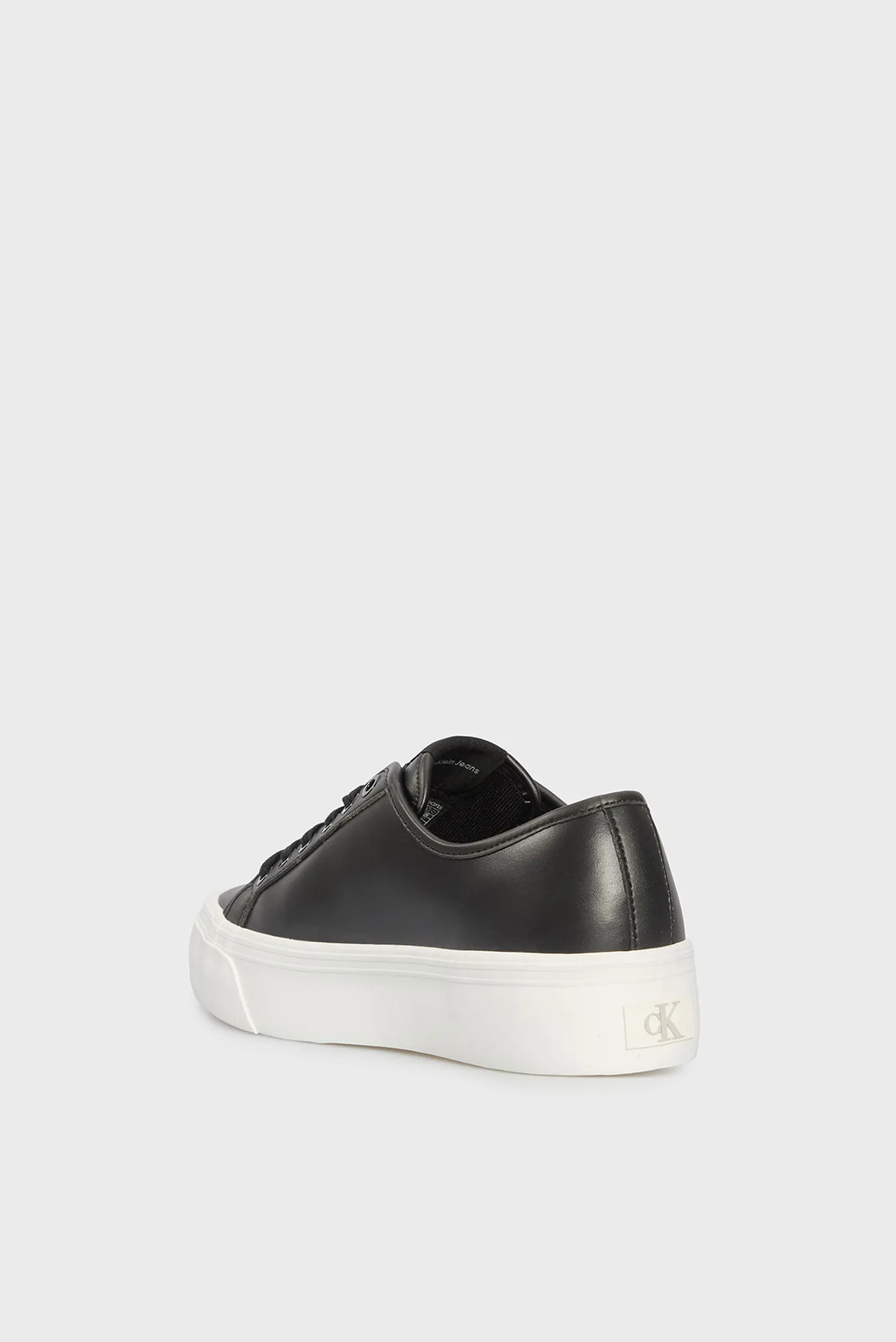 Krossovka VULC FLATFORM LTH 5