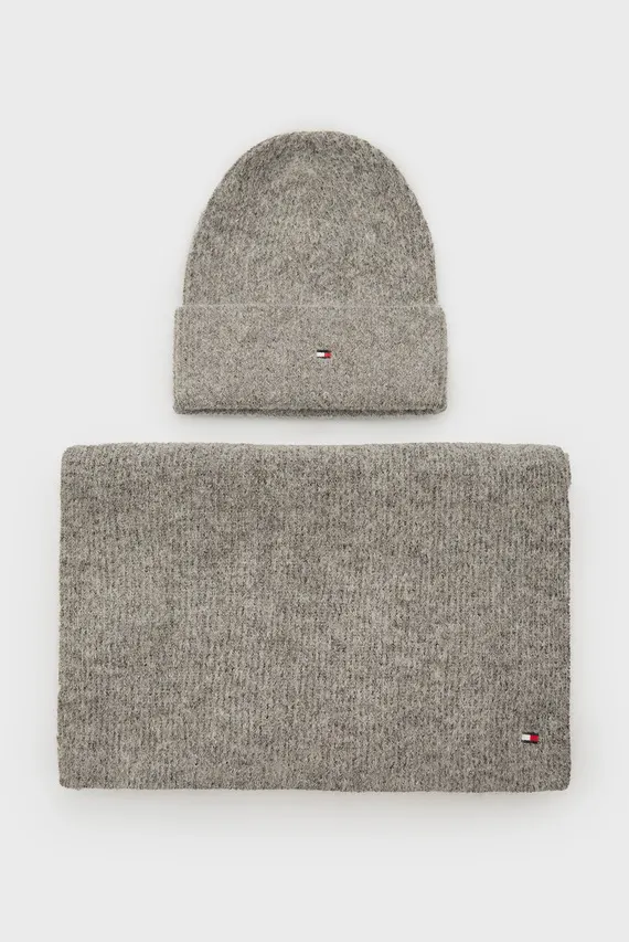 Подарочный набор ESSENTIAL FLAG FUZ BEAN SCARF GP Tommy Hilfiger