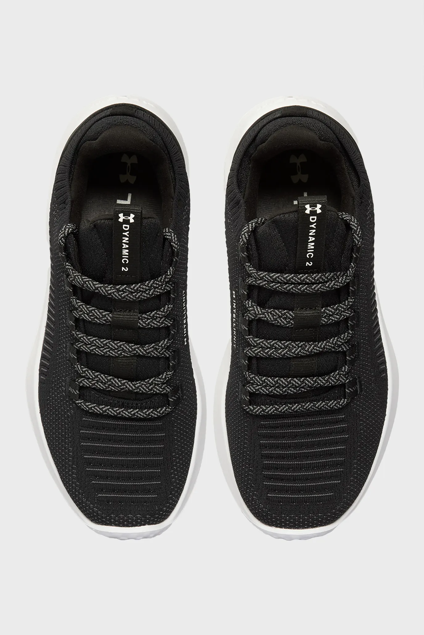 Кроссовки UA Dynamic 2 4