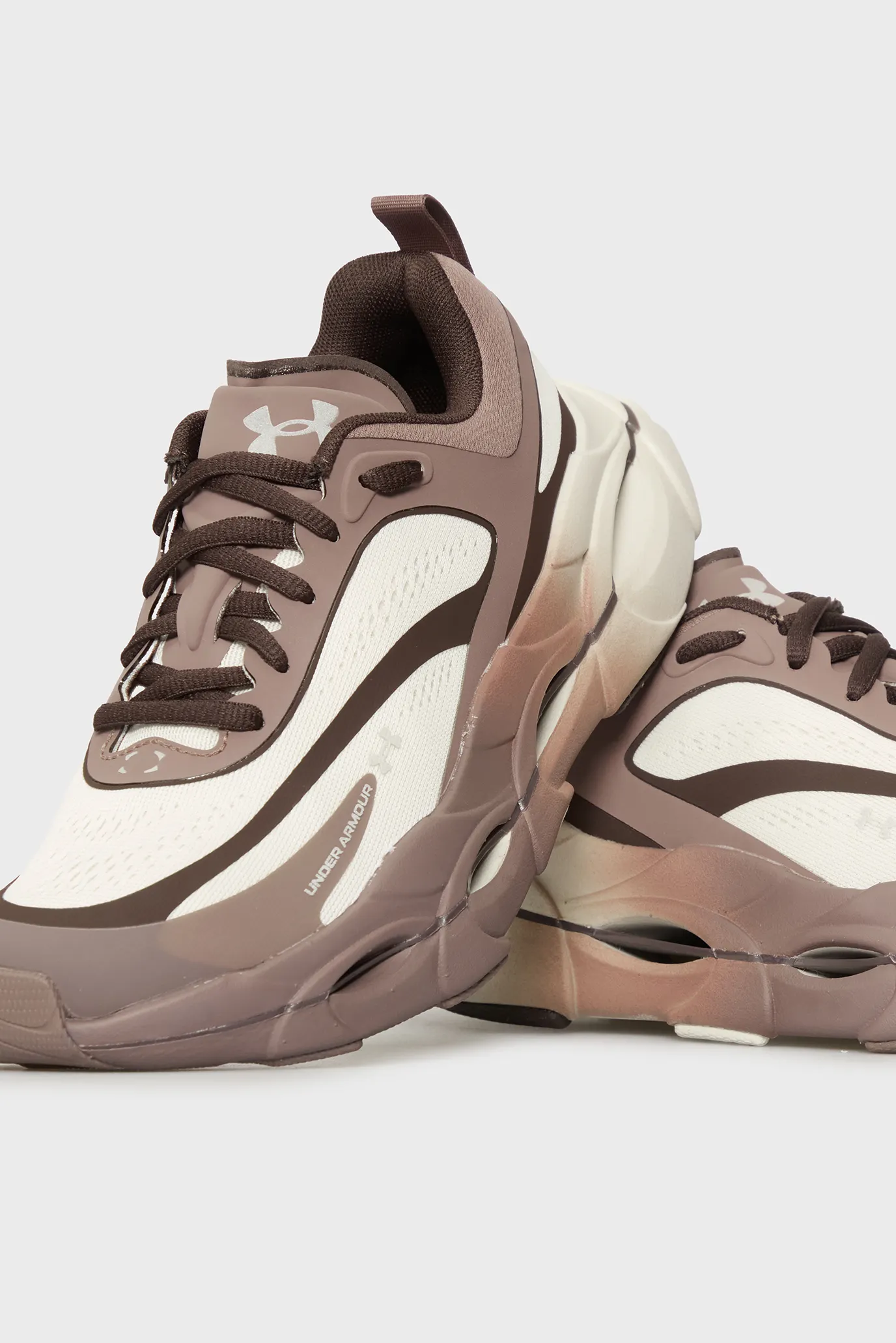 Krossovka UA W Halo Racer 2