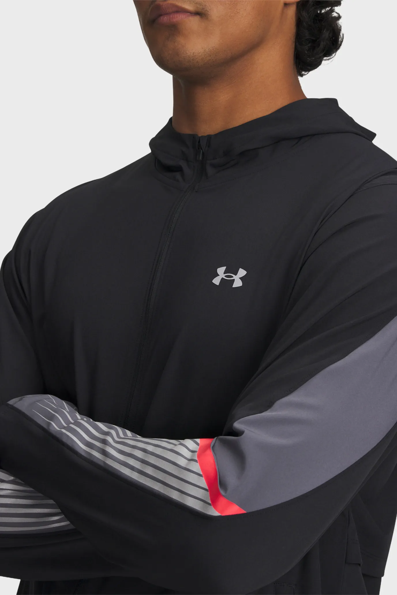 Vetrovka/UA Velociti Storm Hooded Jkt 3