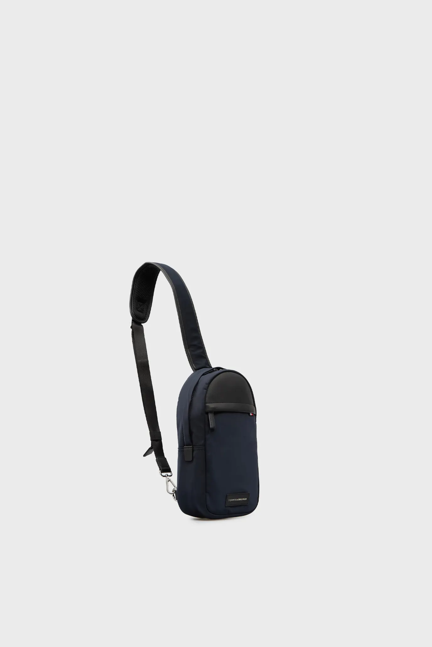 Сумка TH NYLON SLING PACK 3