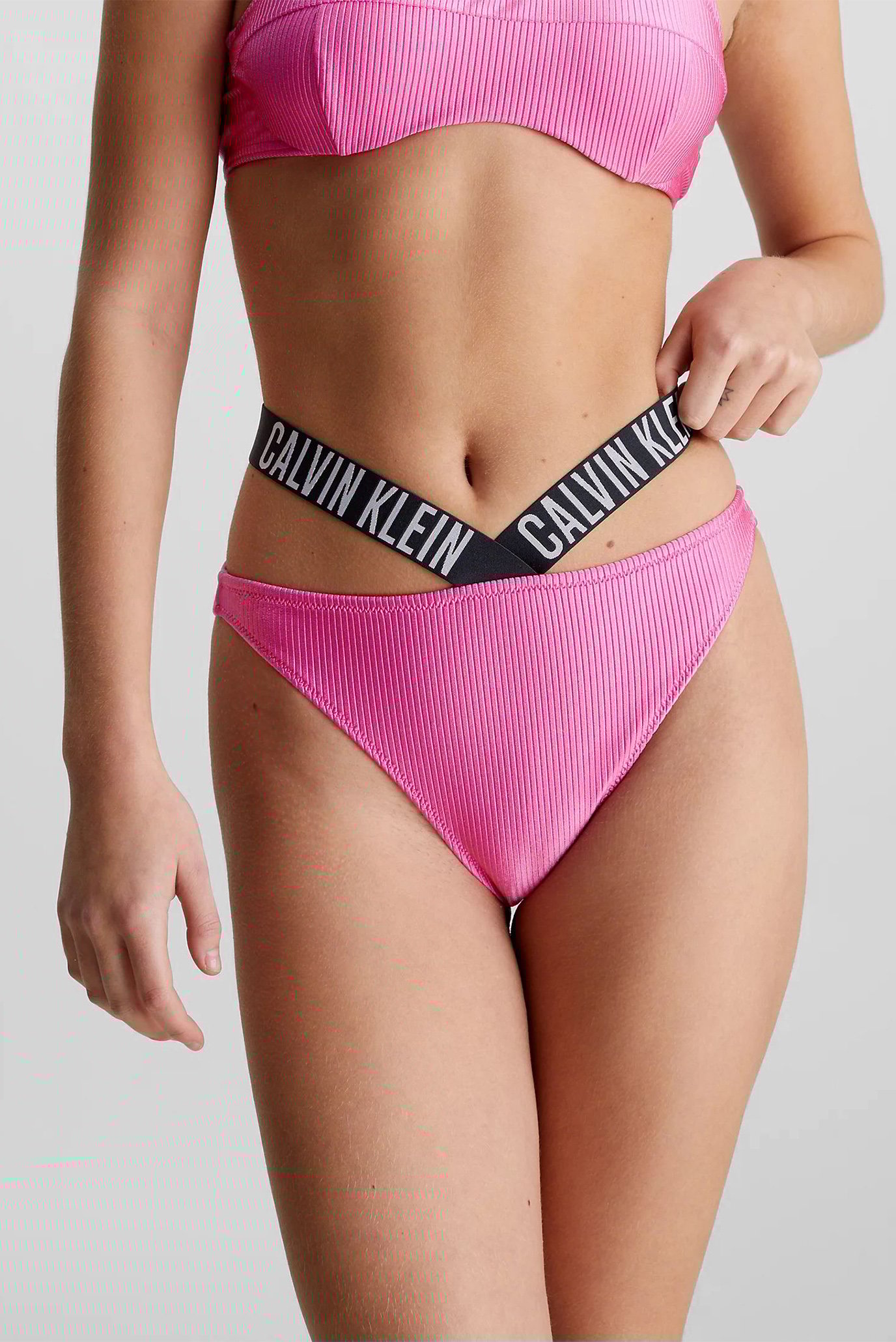 Suzish kiyimi pastki HIGH LEG CHEEKY BIKINI 1