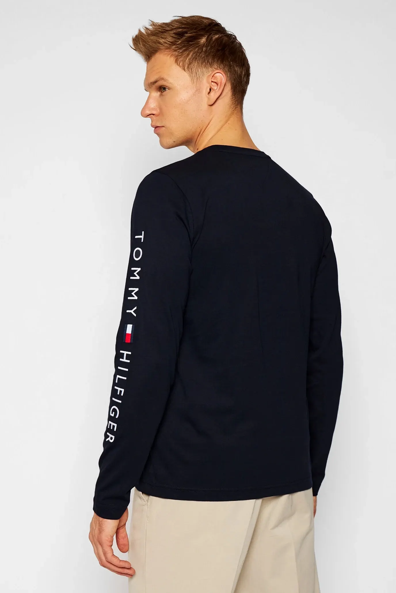 Uzun yengli futbolka TOMMY LOGO LONG SLEEVE TEE 3