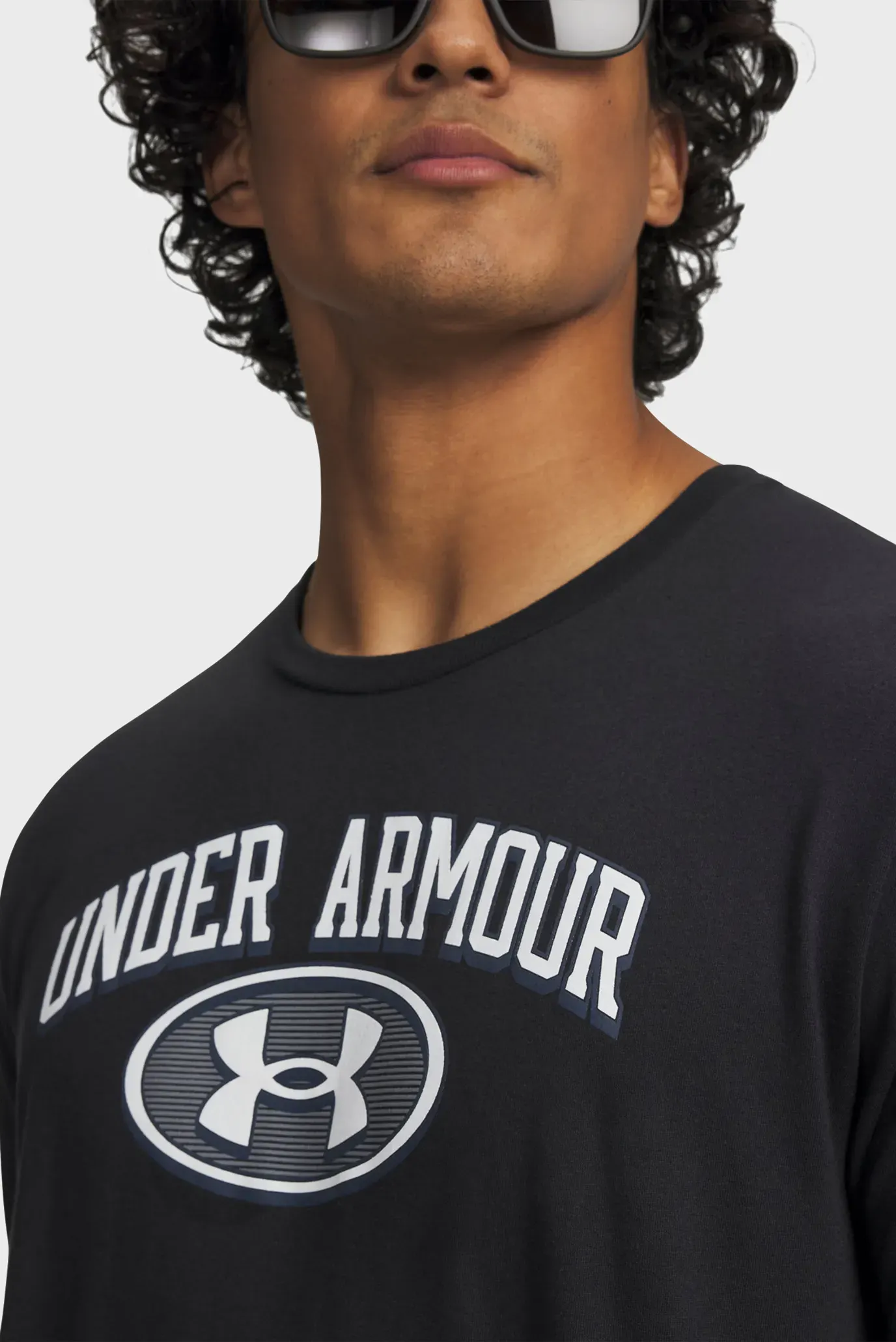 Futbolka/UA M WM Locker Tag SS-BLK 3