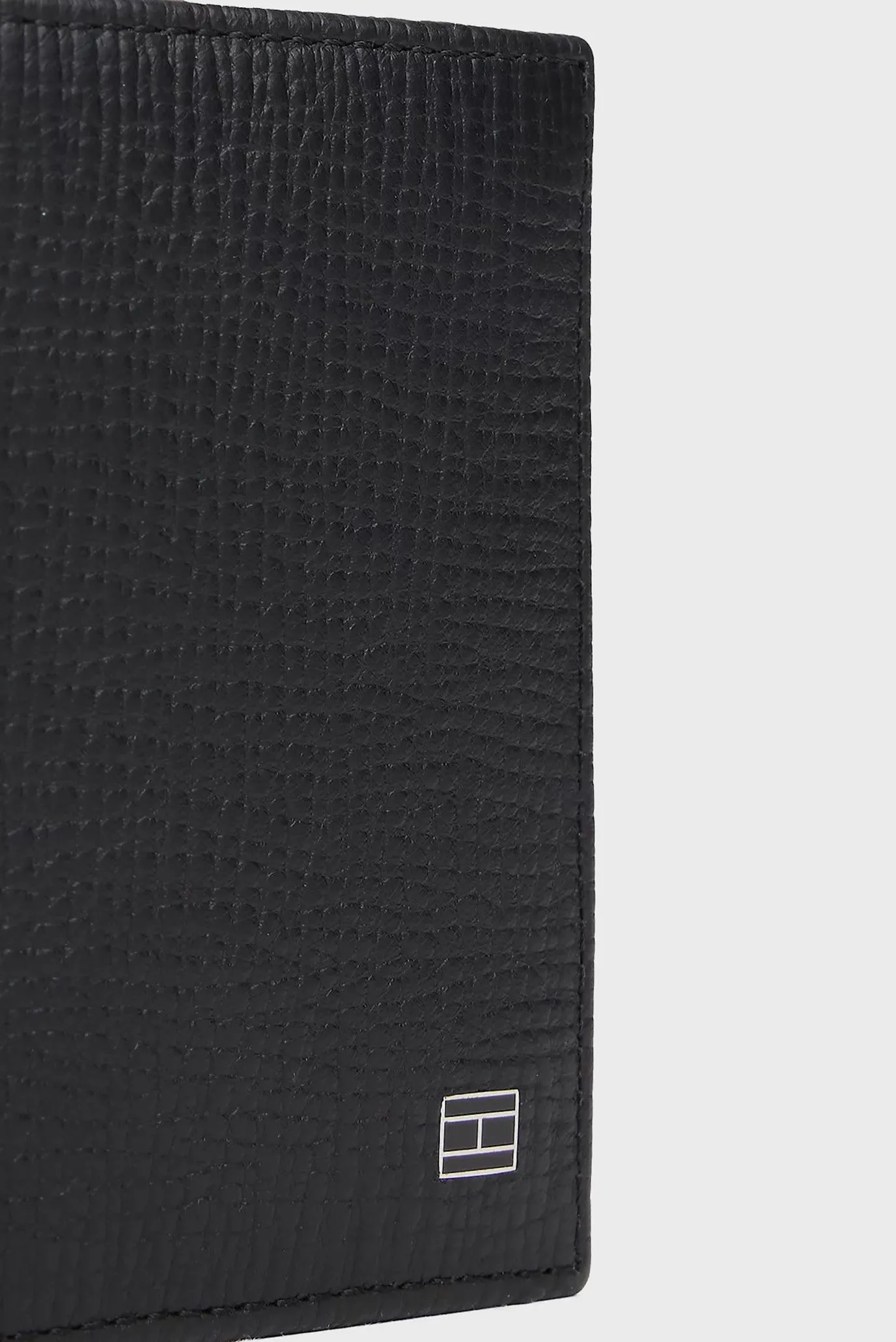 Hamyon TH FLAG TRIFOLD 3