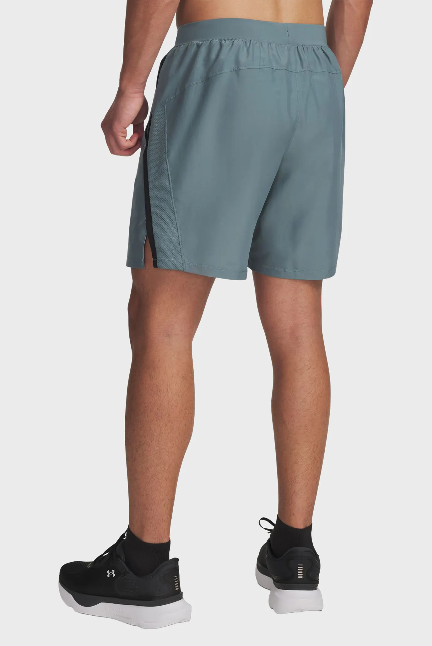 Shortik UA LAUNCH 7'' SHORTS 3