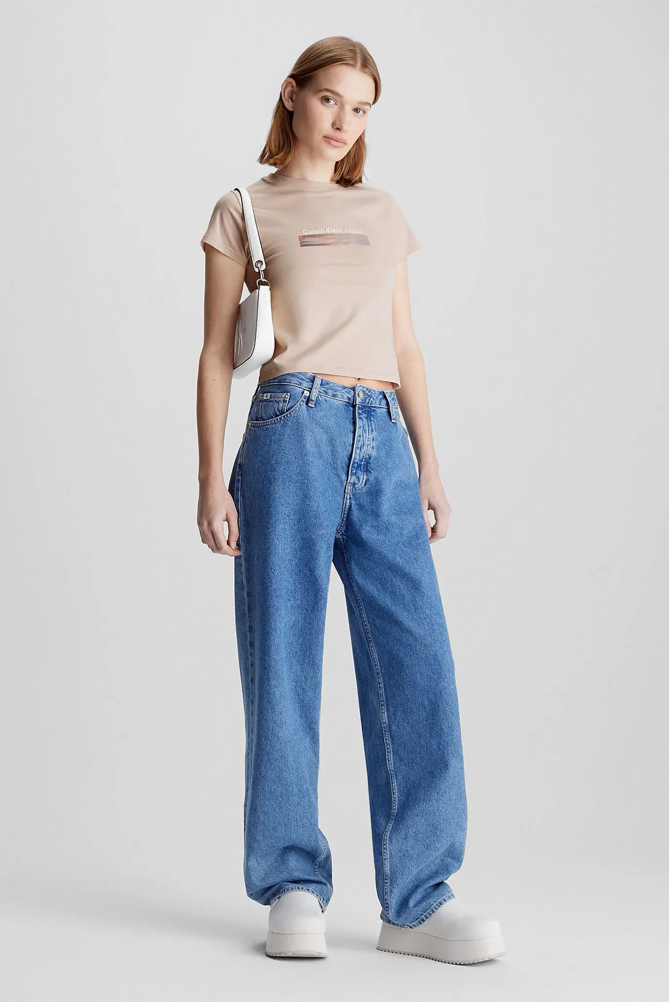 Futbolka DIFFUSED BOX FITTED TEE 2