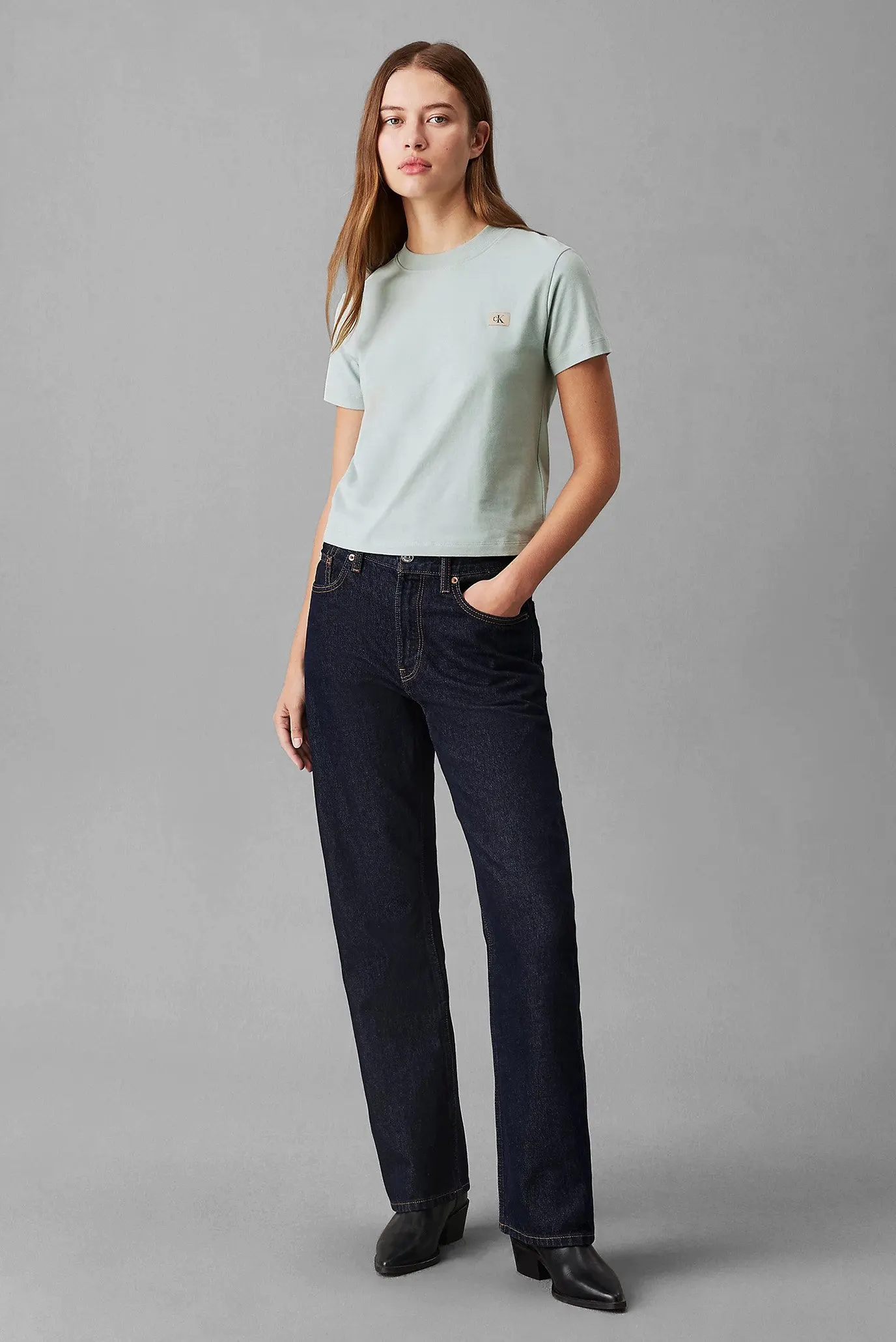 Futbolka WOVEN LABEL PEACHED BABY TEE 2