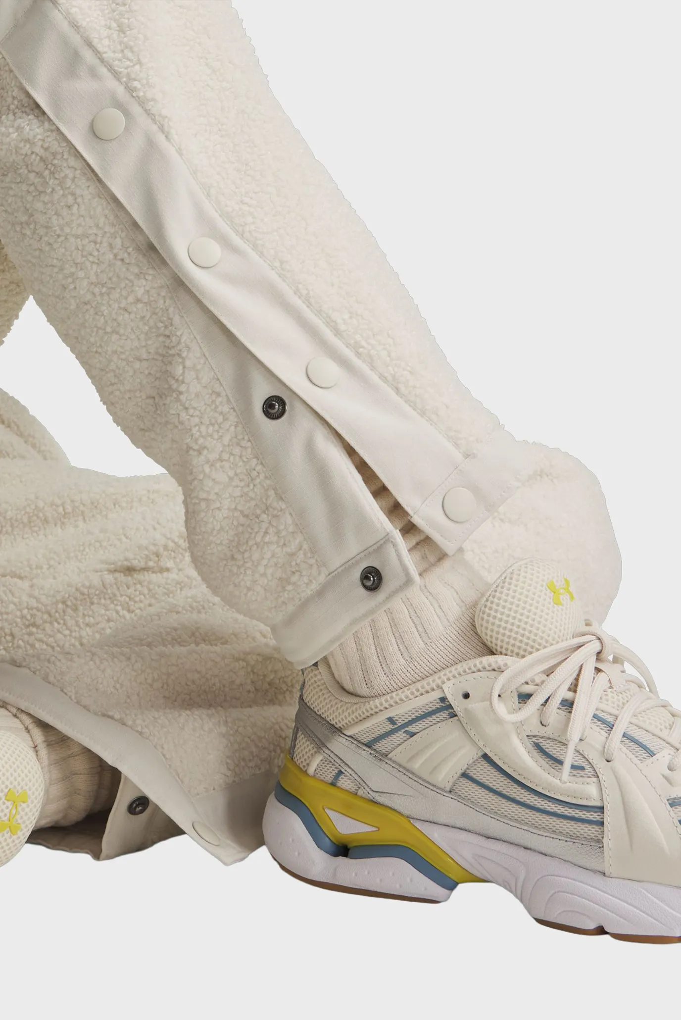 Штаны спортивные UA High Pile Fleece Pants 4