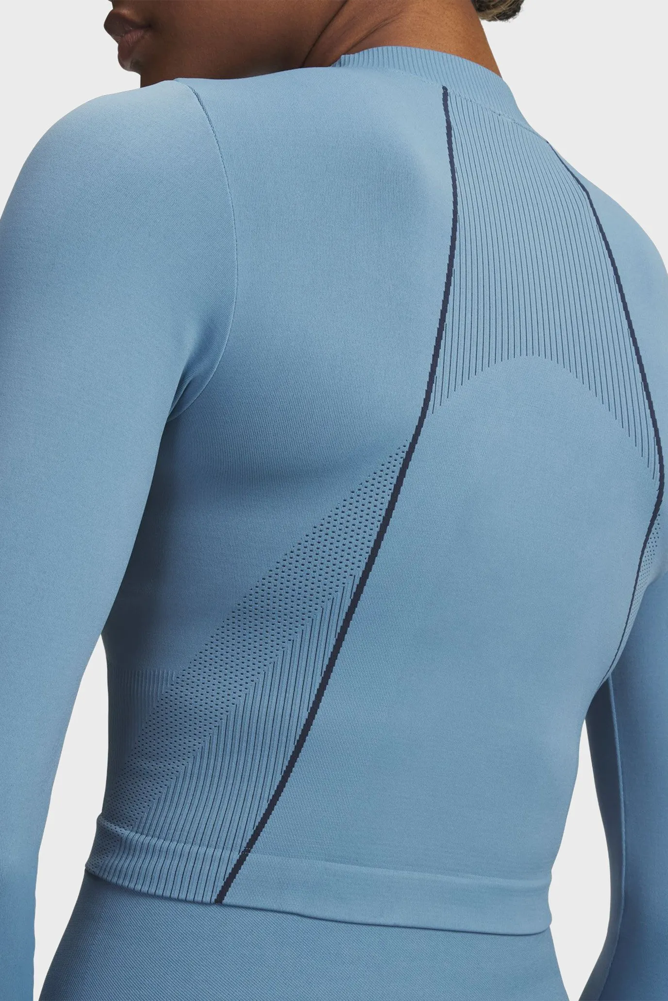 Uzun yengli futbolka UA Vanish Seamless LS 3