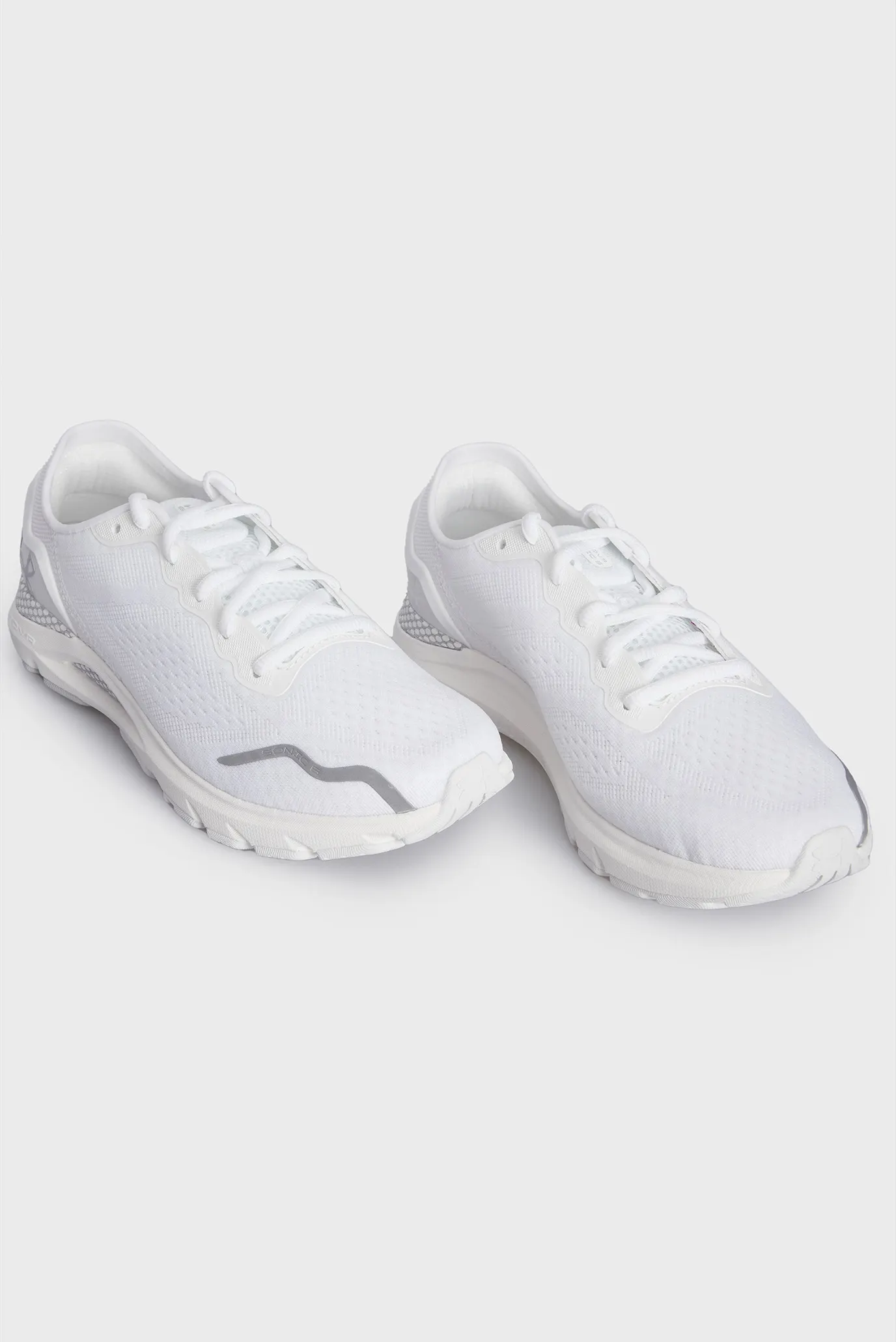 Krossovka UA W HOVR Sonic 6 2