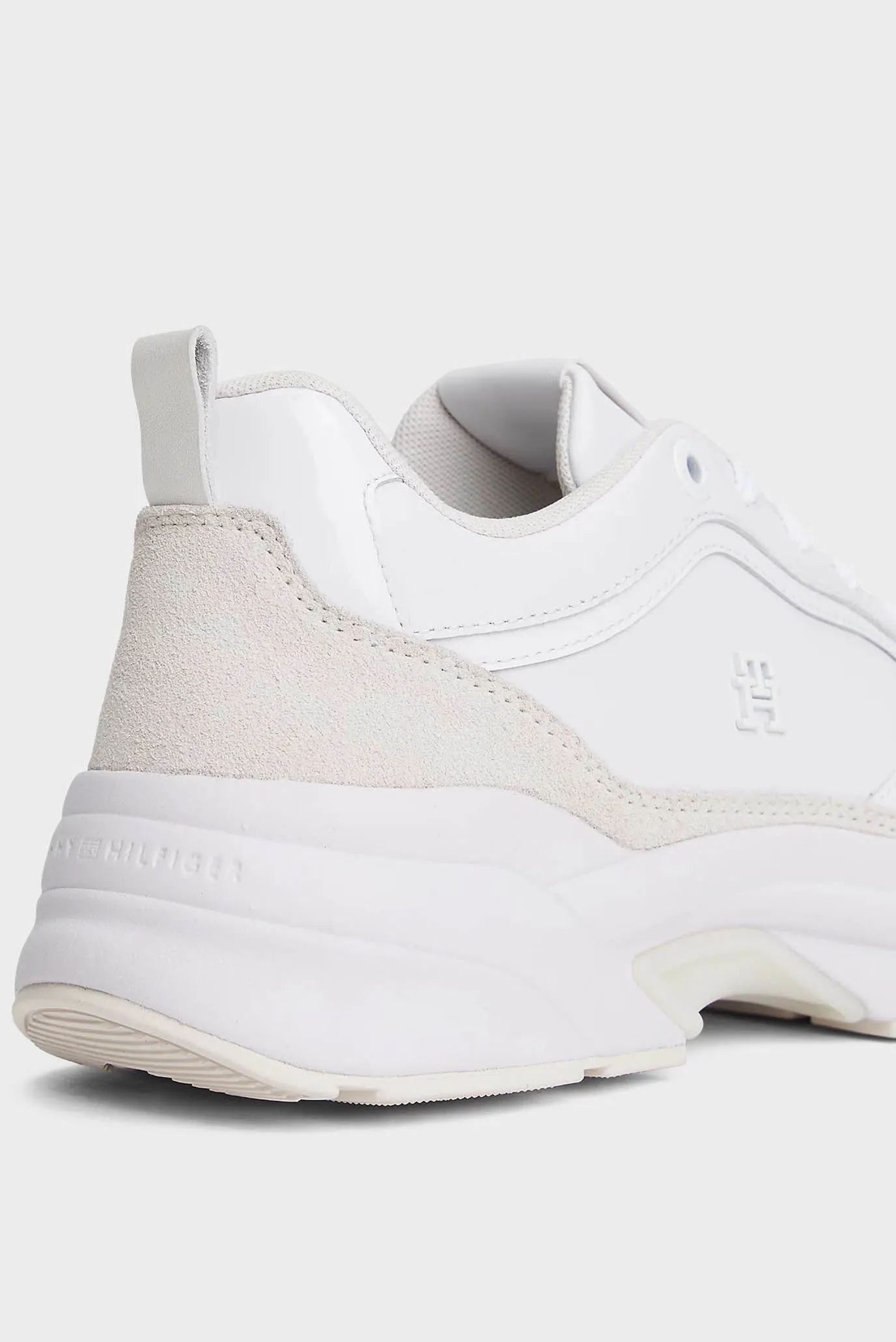 Krossovka TH CHUNKY RUNNER PATENT 6