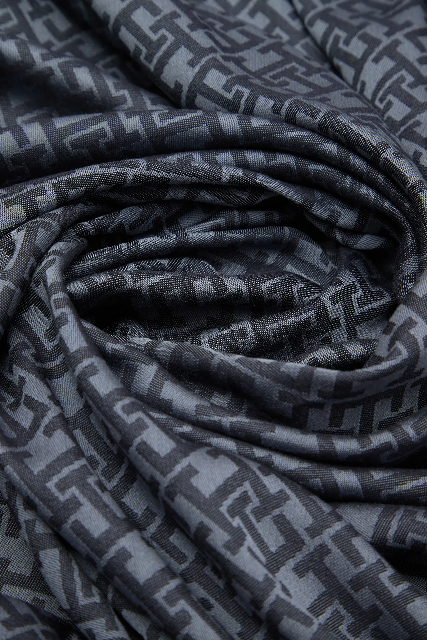 Шарф/TH MONOGRAM SQUARE 4