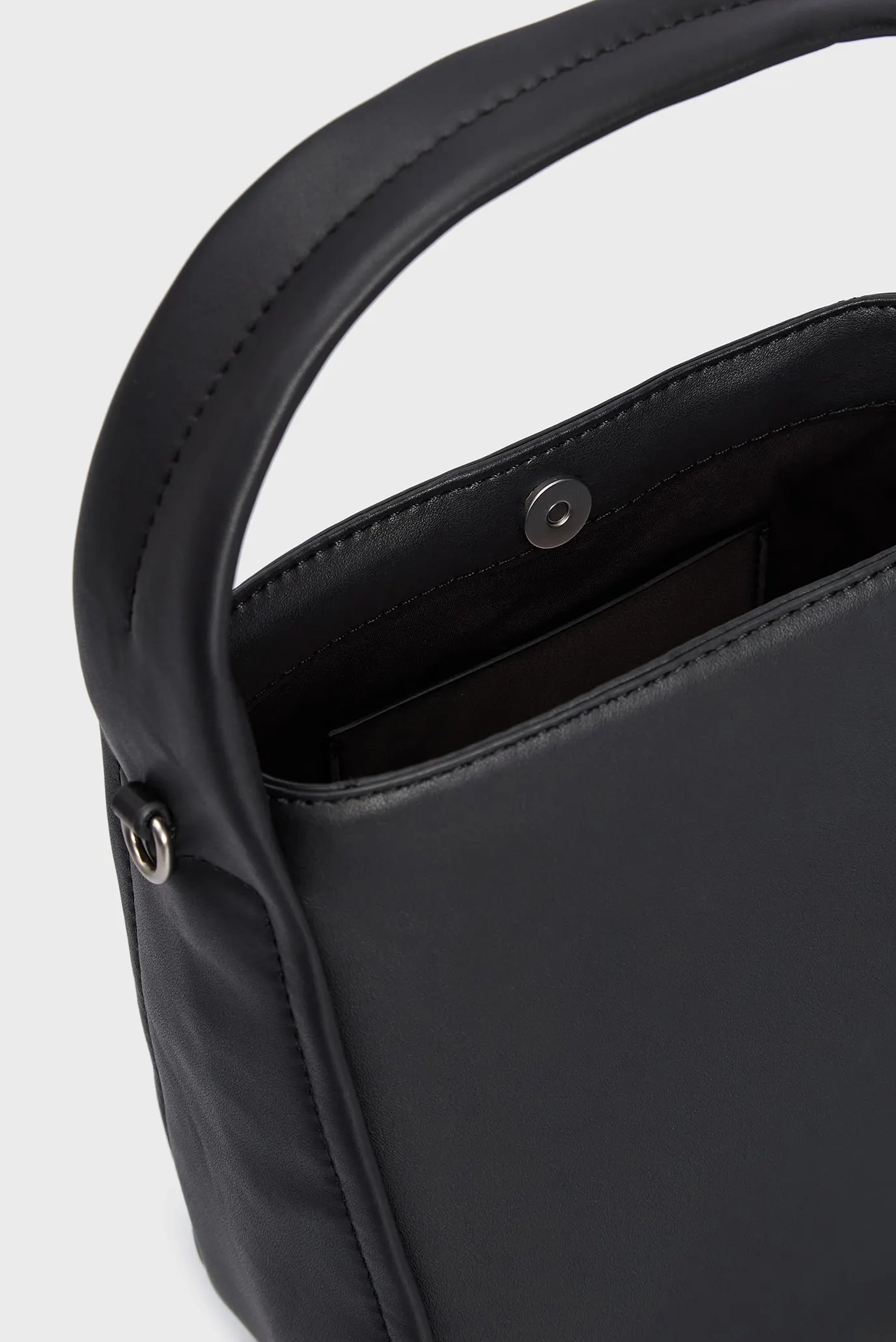 Сумка BLOCK BUCKET19 PU 6