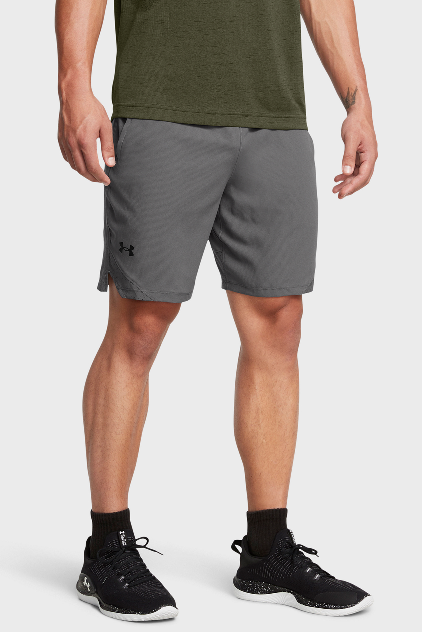 Shortik UA Vanish Woven 8in Shorts 1
