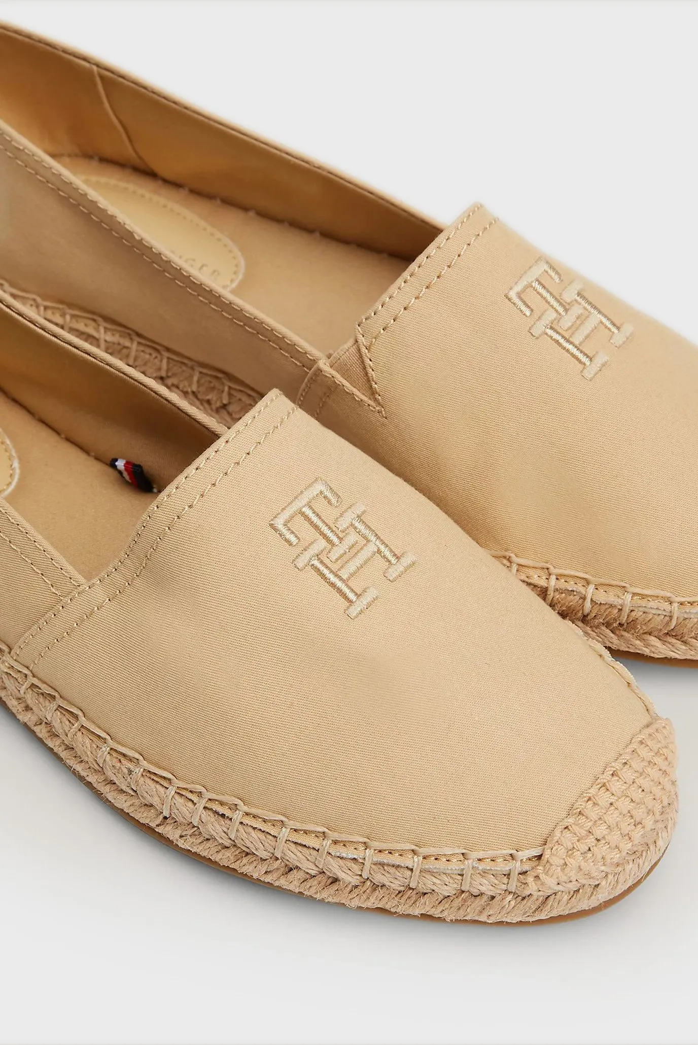 Эспадрильи EMBROIDERED FLAT ESPADRILLE 2
