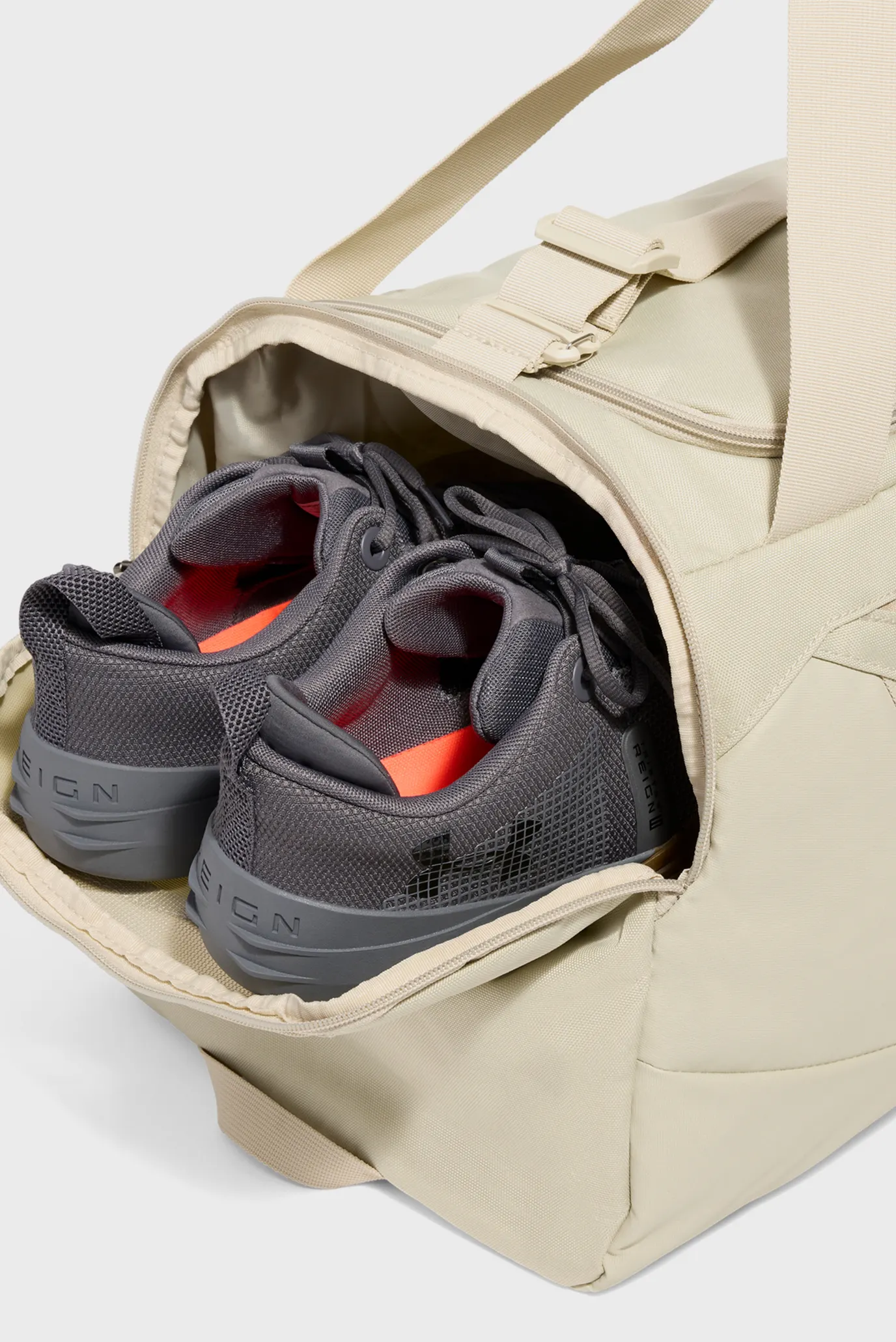 Sumka UA Undeniable 5.0 Duffle MD 4