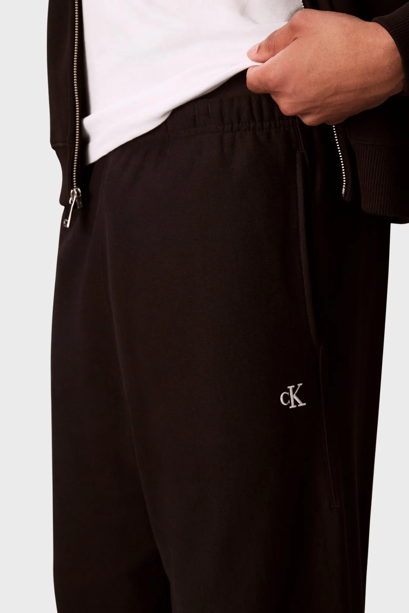 Sport shimlari EU 350TERRY MONOGRAM JOGGER 4