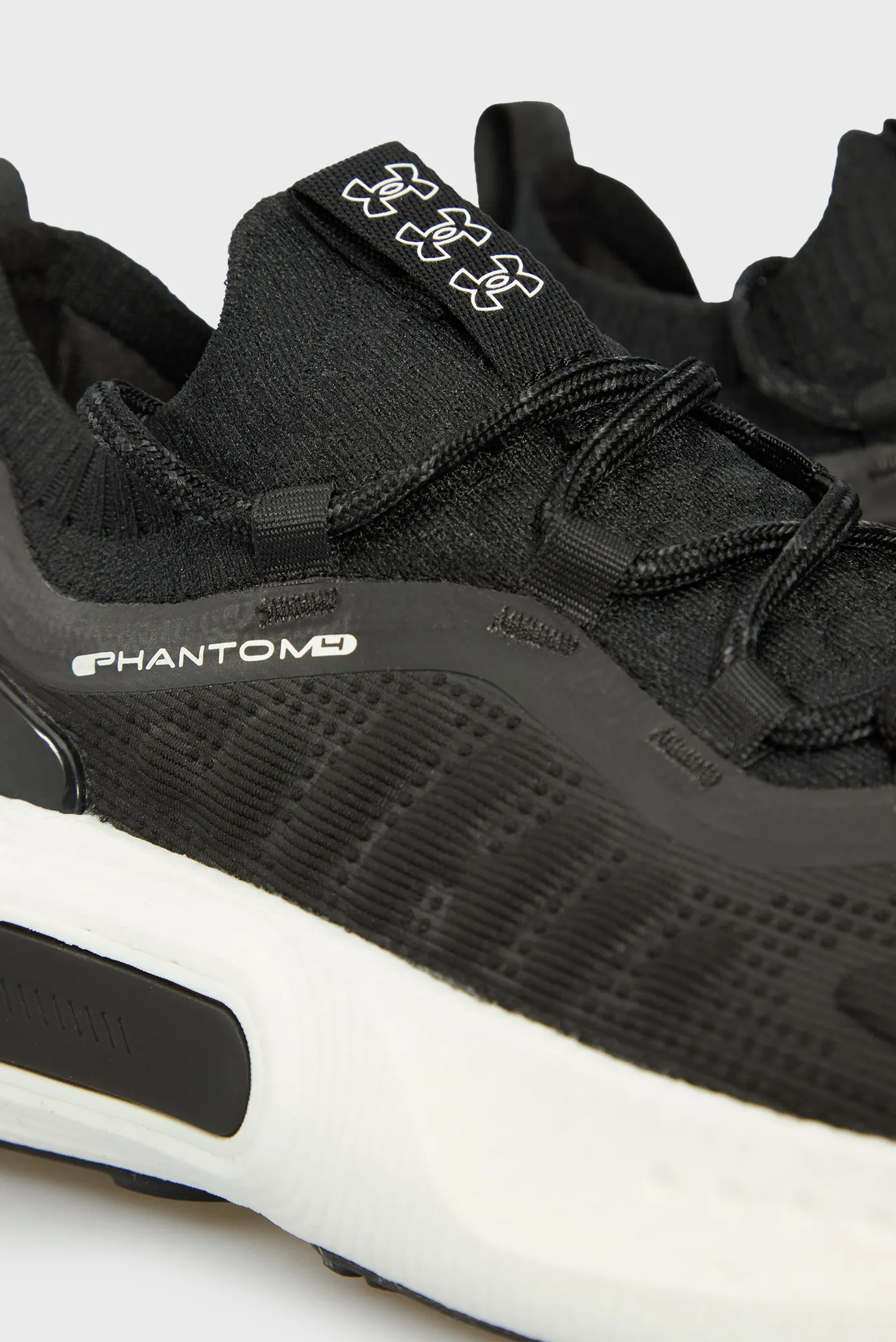 Кроссовки/UA Phantom 4 2