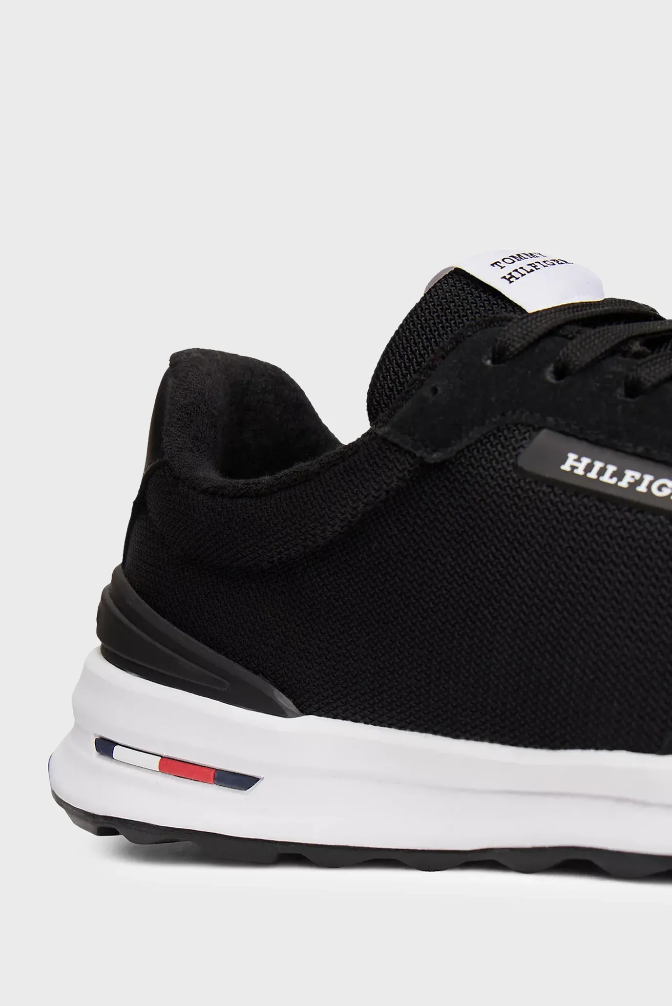 Krossovka NU RETRO RUNNER SEASONAL 7