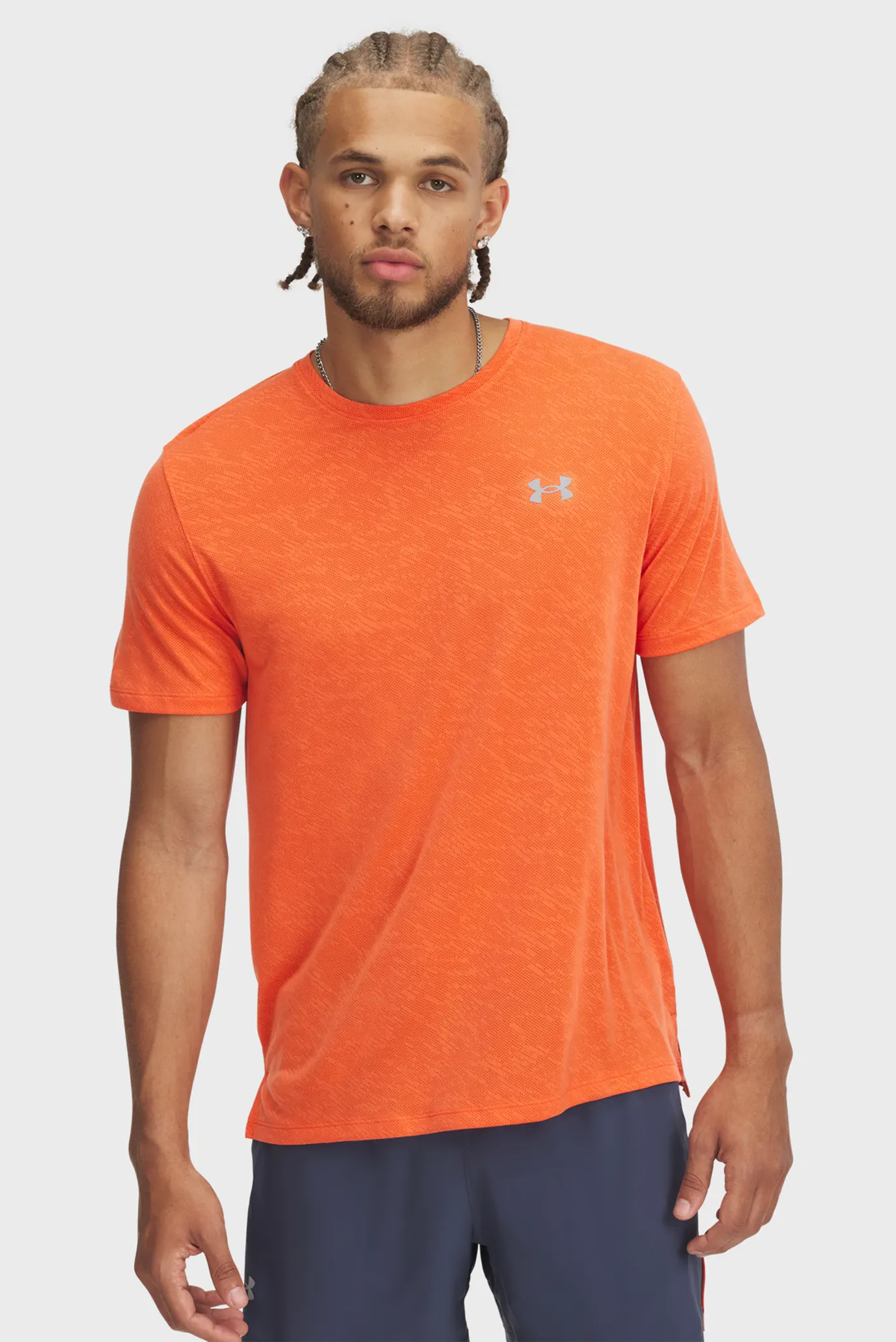 Futbolka UA LAUNCH CAMO SHORTSLEEVE 1