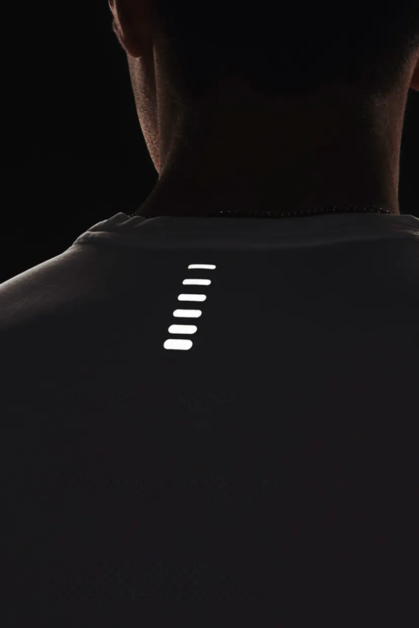 Futbolka UA SEAMLESS STRIDE SS 6