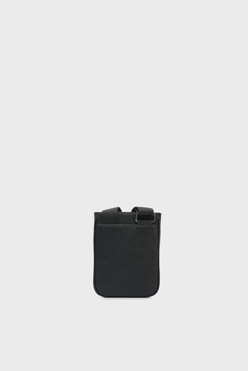 Sumka/TH CENTRAL MINI CROSSOVER 4
