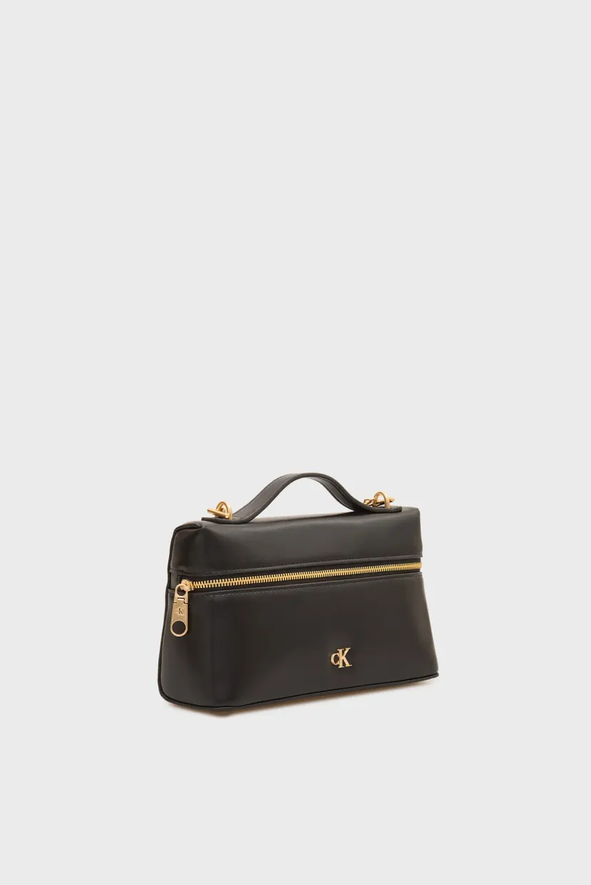 Sumka/CK BEAUTY CASE ON CHAIN 3