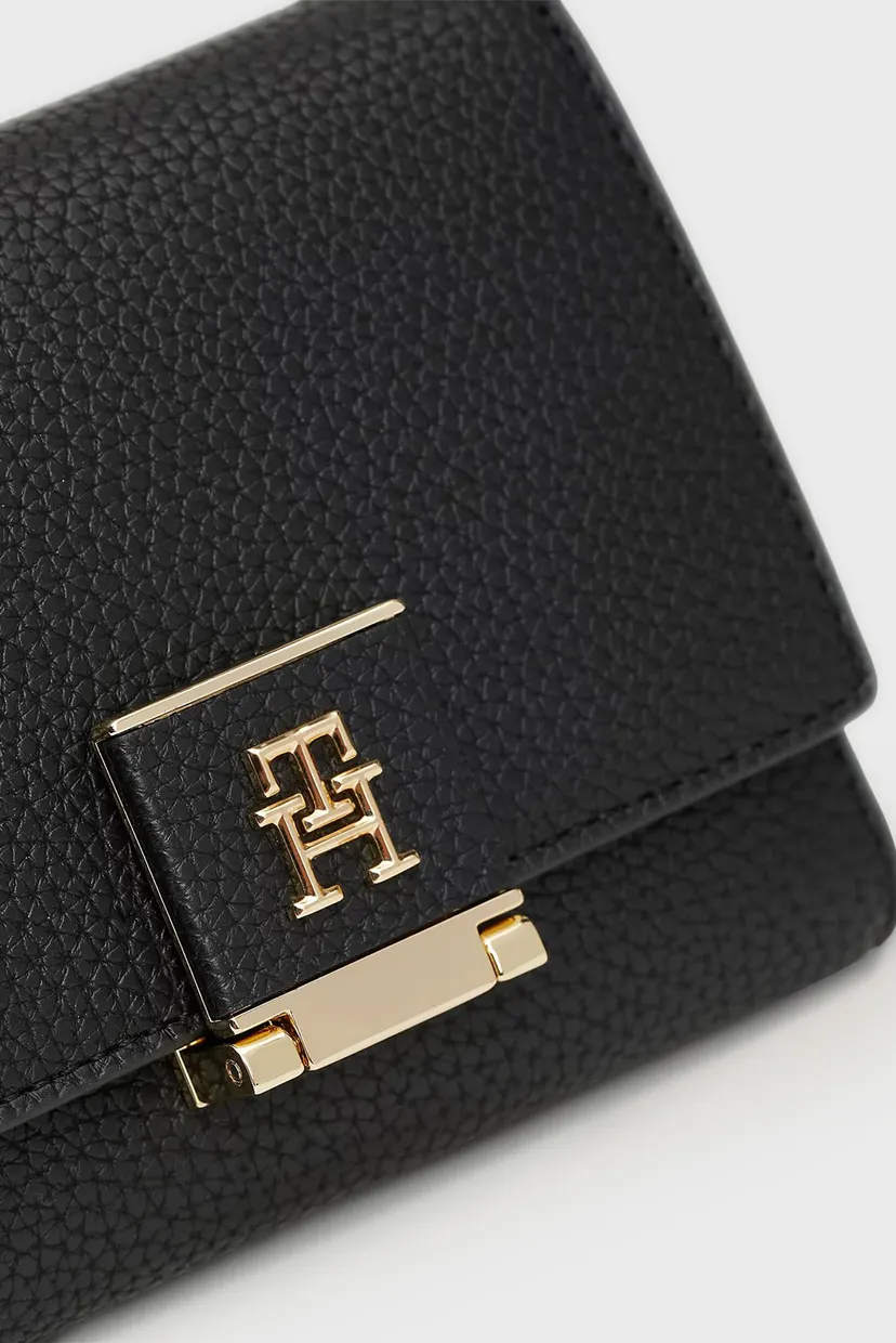 Hamyon/TH HER MED FLAP 4