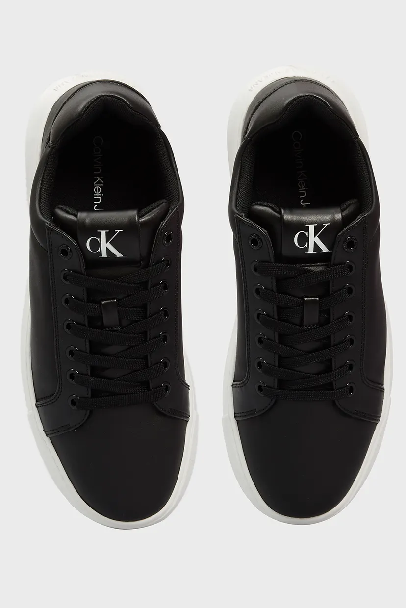 Krossovka CHUNKY CUPSOLE CLEAN LOW 4