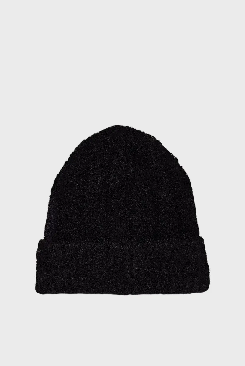 Shapka MODERN PATCH CHUNKY BEANIE 3