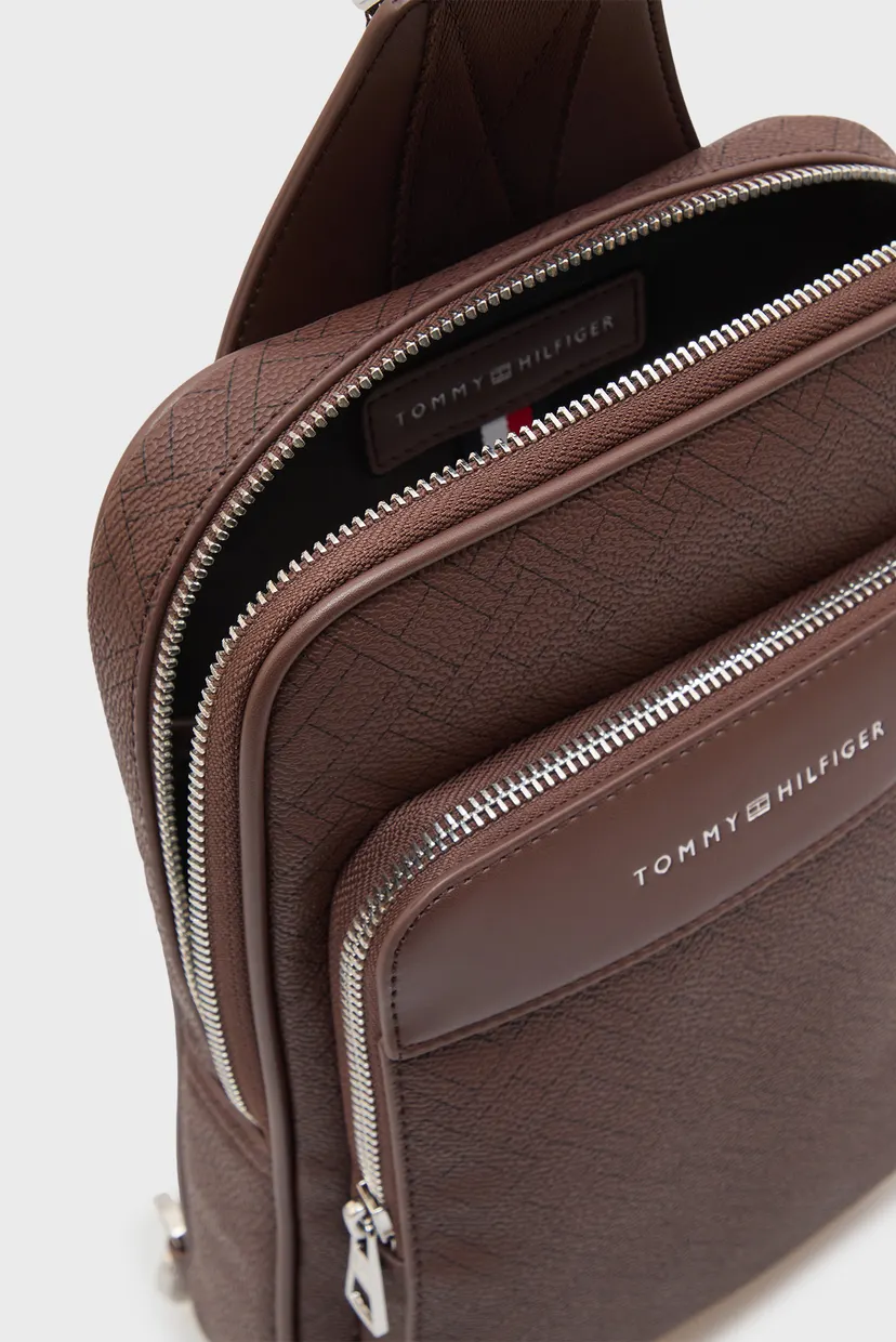 Sumka TH FLAG MONOGRAM SLING PACK 6