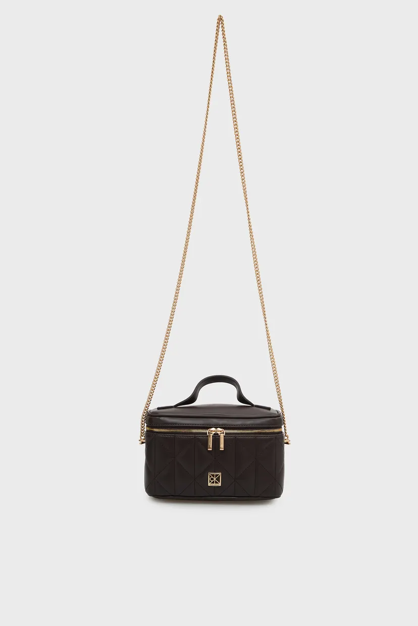 Sumka QUILTED BEAUTY CASE ON CHAIN 5