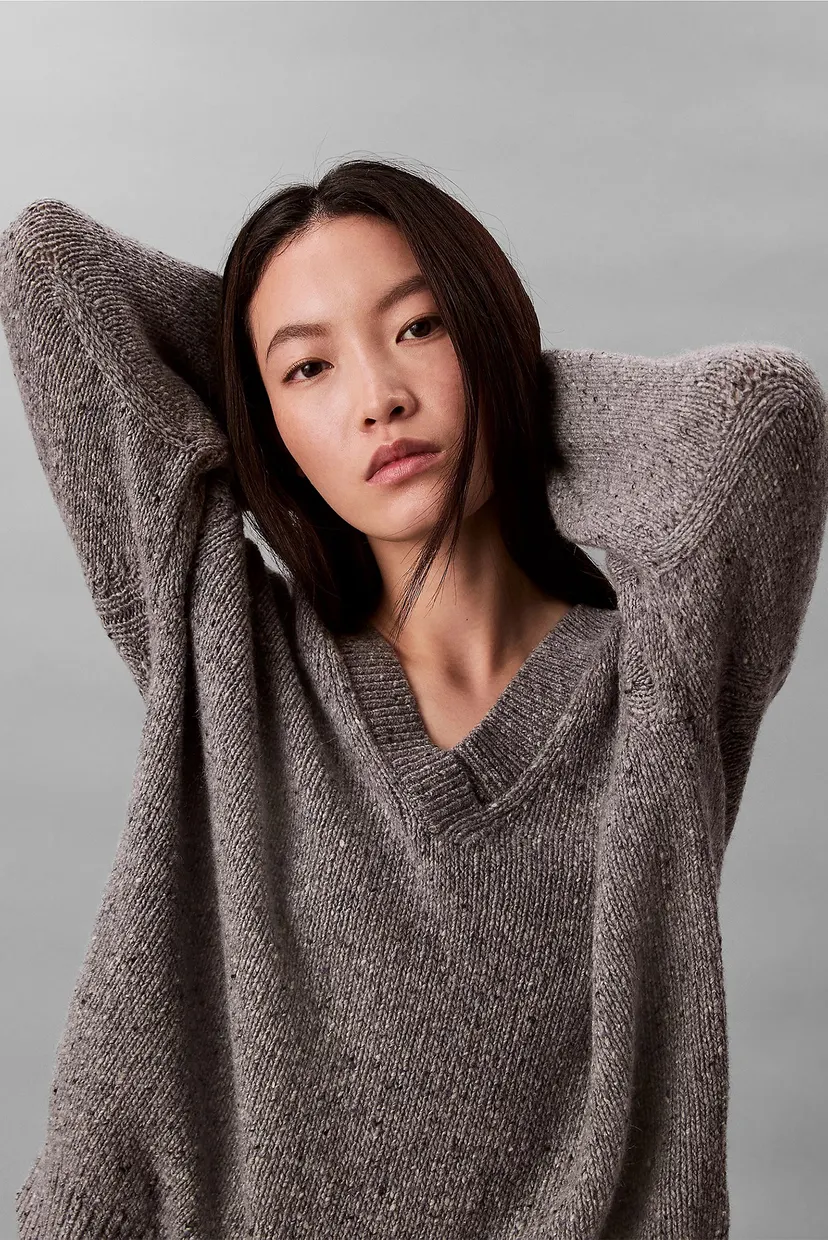 Sviter Chunky Neps V Neck Sweater 4