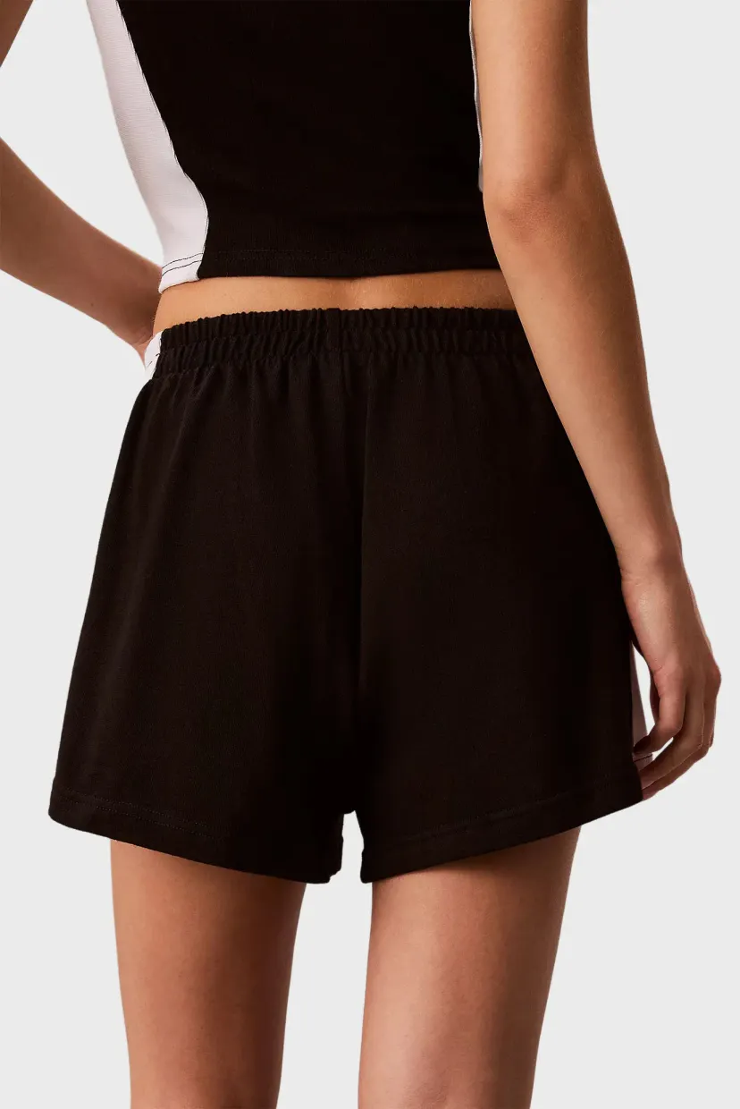 Suzish shortiklari SHORT 4