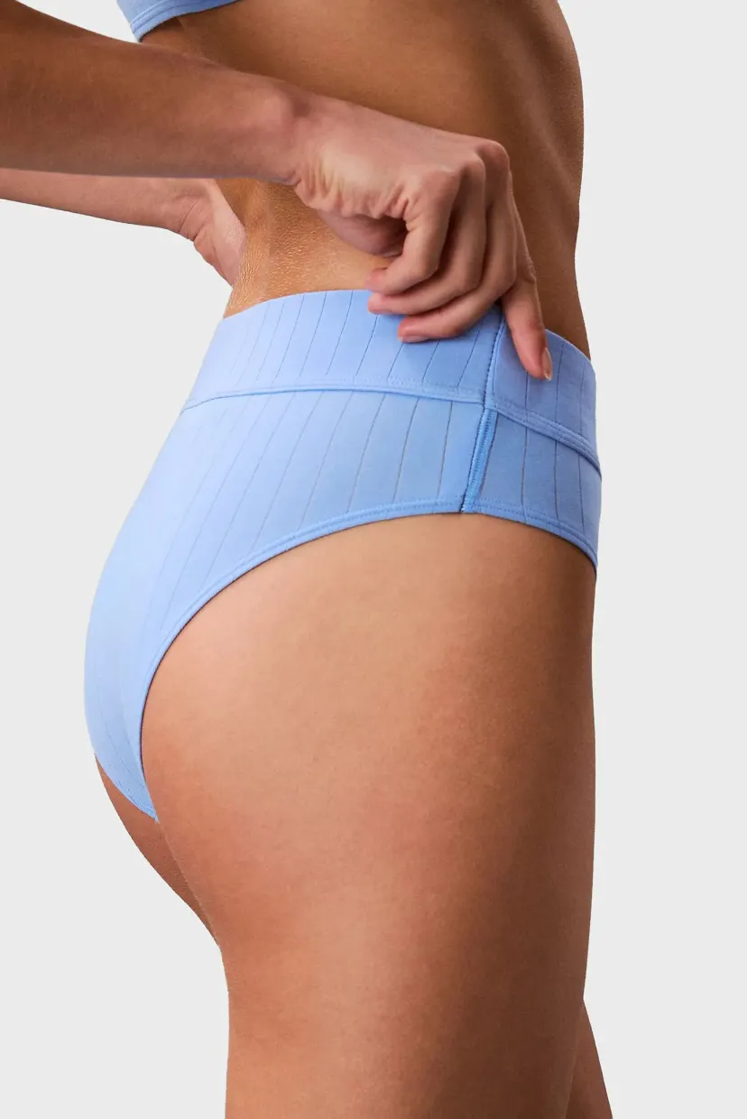 Trusik MODERN BRIEF 3