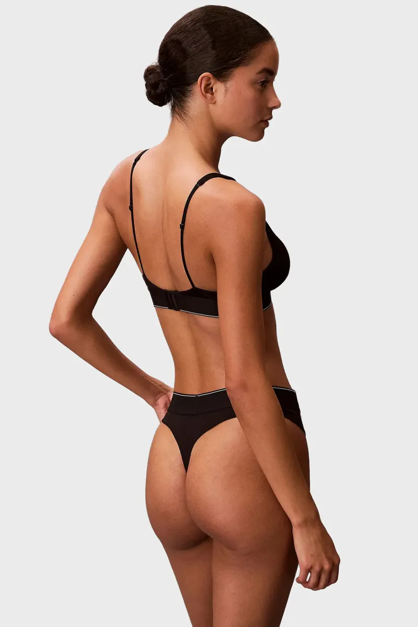 Trusik THONG 4